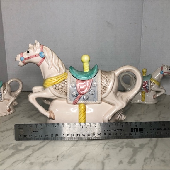 Vintage Heritage Mint - Carousel Horse Teapot Set with Creamer and Sugar Bowl - Picture 13 of 17
